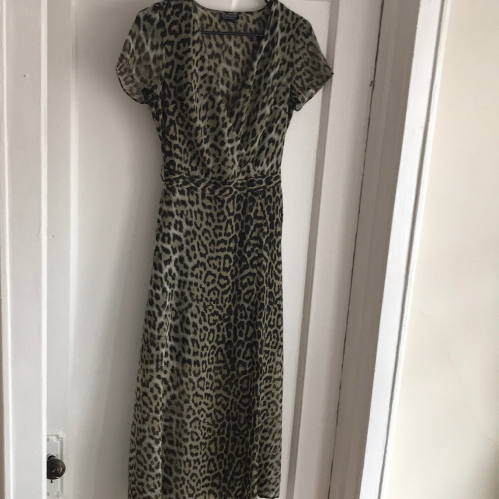 Perfect dress for a night out!